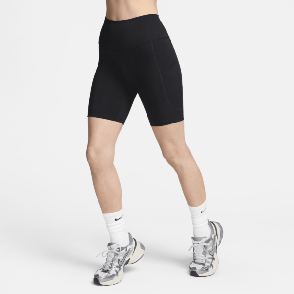 H⌀jtaljede (20 cm) Nike One-cykelshorts med lommer til kvinder - sort