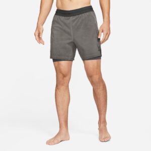 Nike Yoga Flex 2i1 Shorts Herre Grå