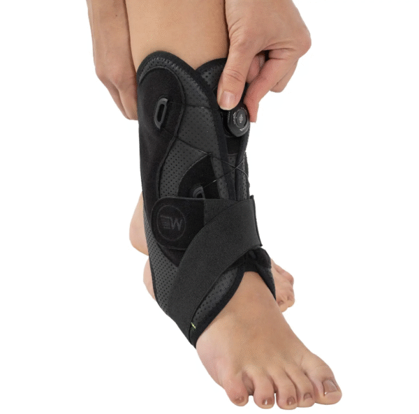 Wingmed Ankelstøtte - Med nemt lukkesystem-SORT-L